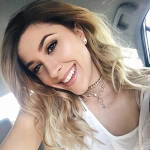 Meet your Posher, Victoria